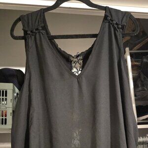 Black Lace‑Detail Sleeveless Blouse – Size